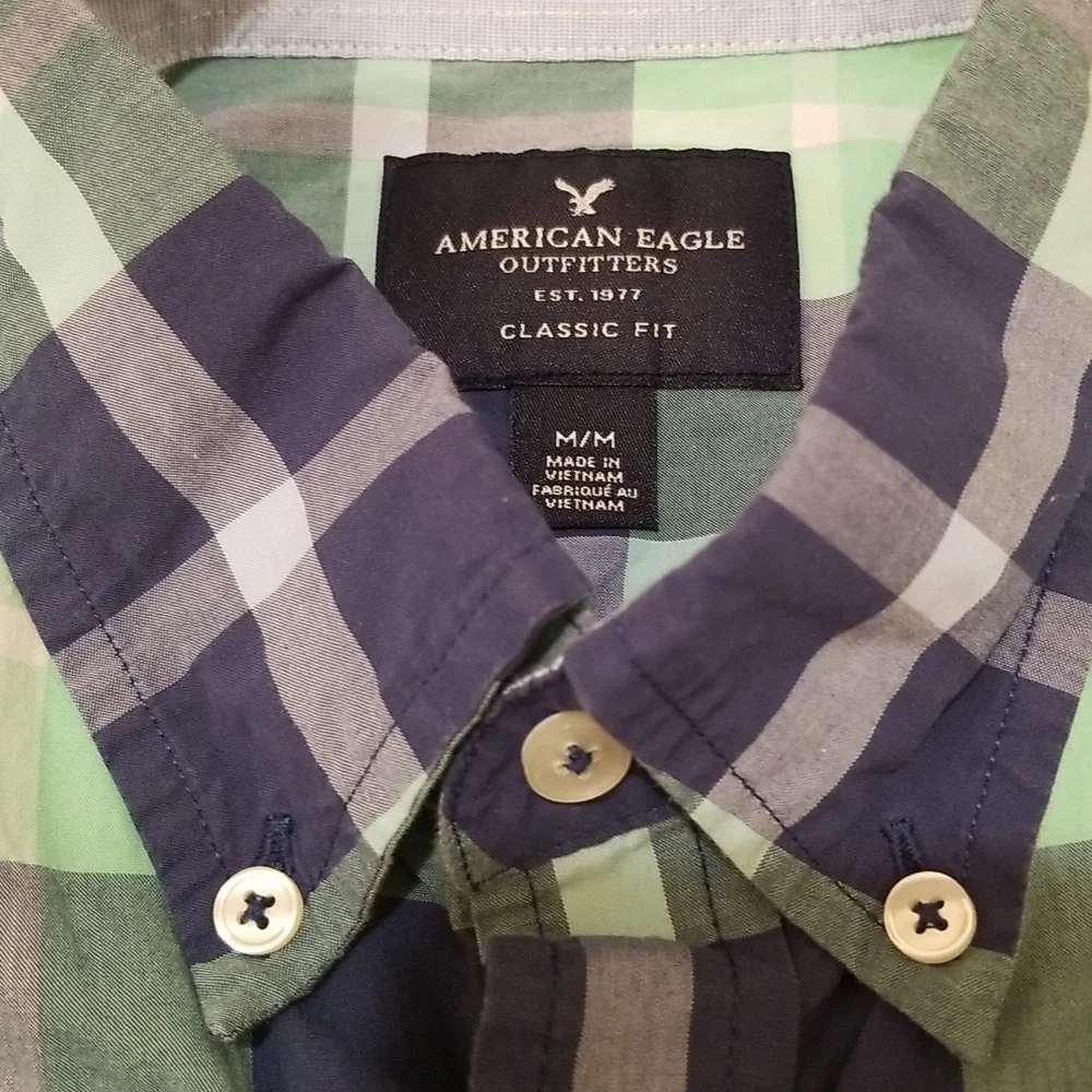 American Eagle Button Down Medium - Picture 5 of 9